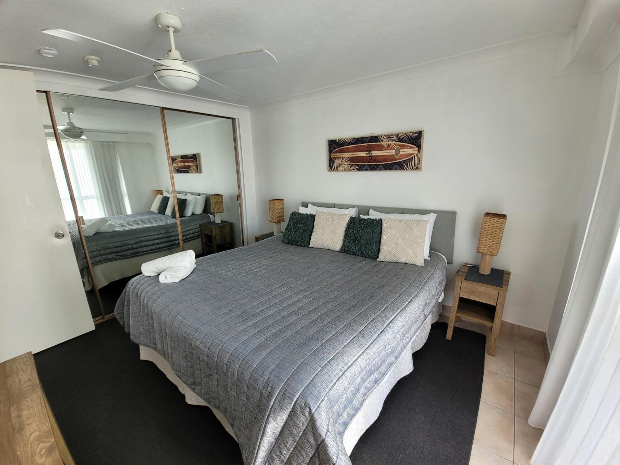 Surfers Chalet Gold Coast Bagian luar foto
