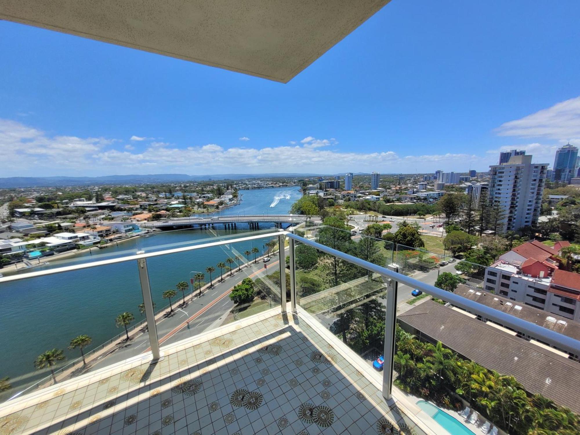 Surfers Chalet Gold Coast Ruang foto
