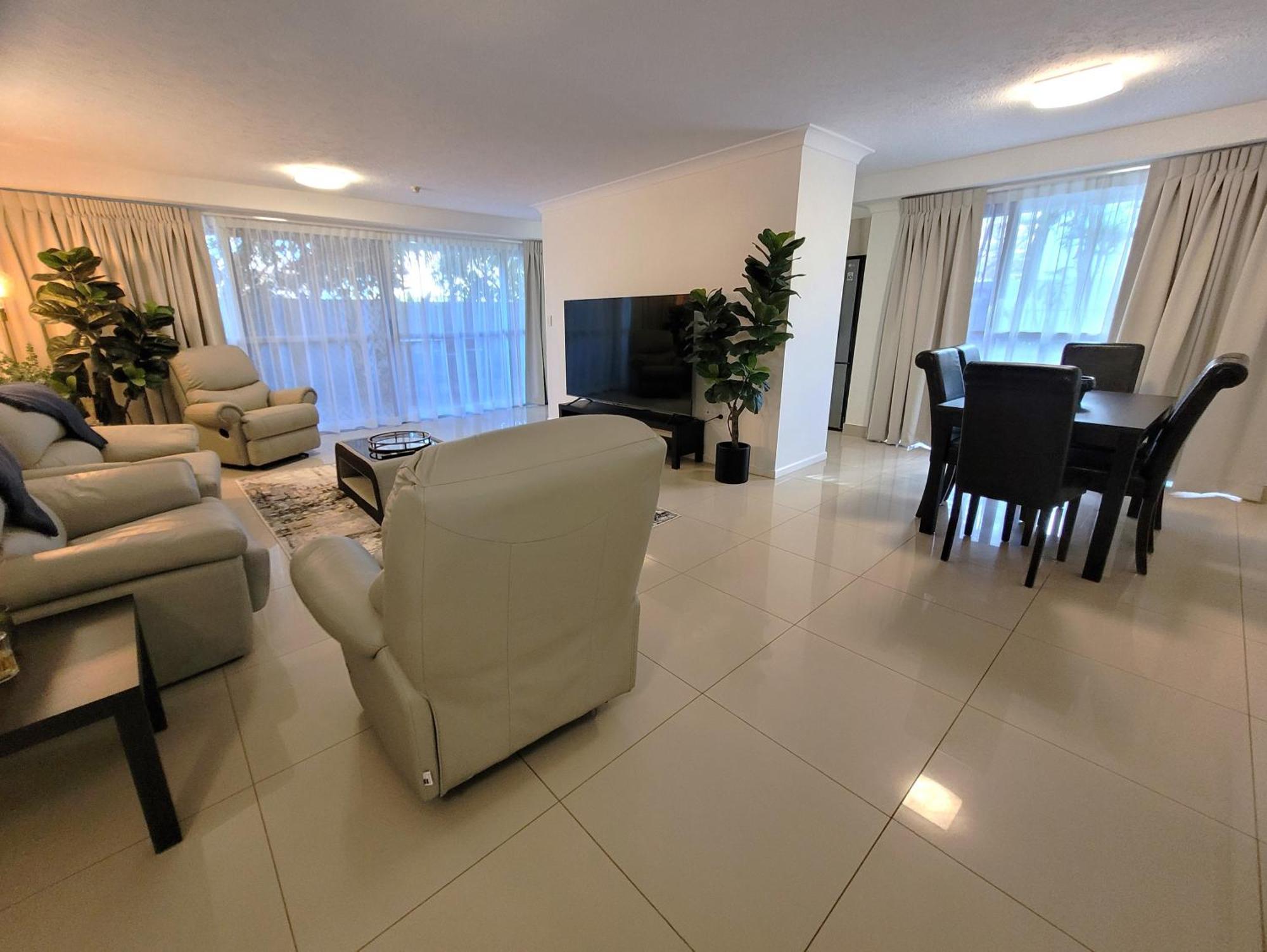 Surfers Chalet Gold Coast Ruang foto